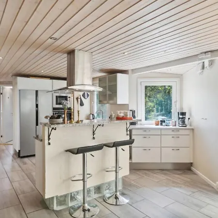 Holiday home Aud - 300m From The Sea In Ne Jutland By Interhome